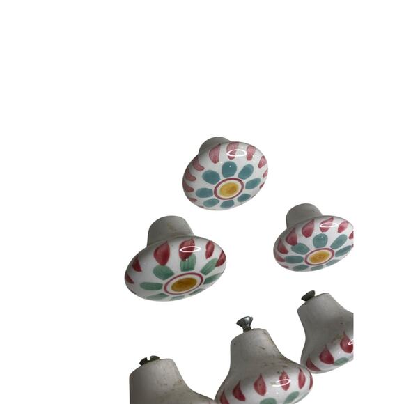 Set of 7 Ceramic Handpainted Drawer Knob Pulls Floral 39mm 1.5" - Picture 3 of 8